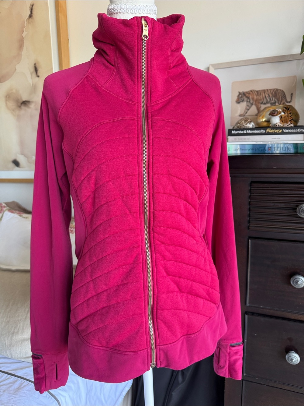 lululemon athletica Quilted Magenta Pink Full-Zip Jacket - Size 8